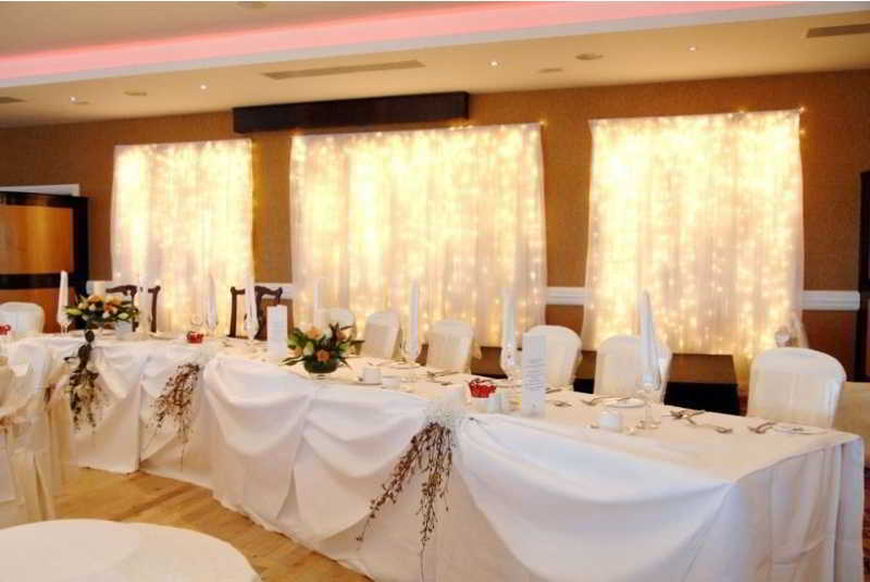Ard Ri House Hotel Tuam Esterno foto