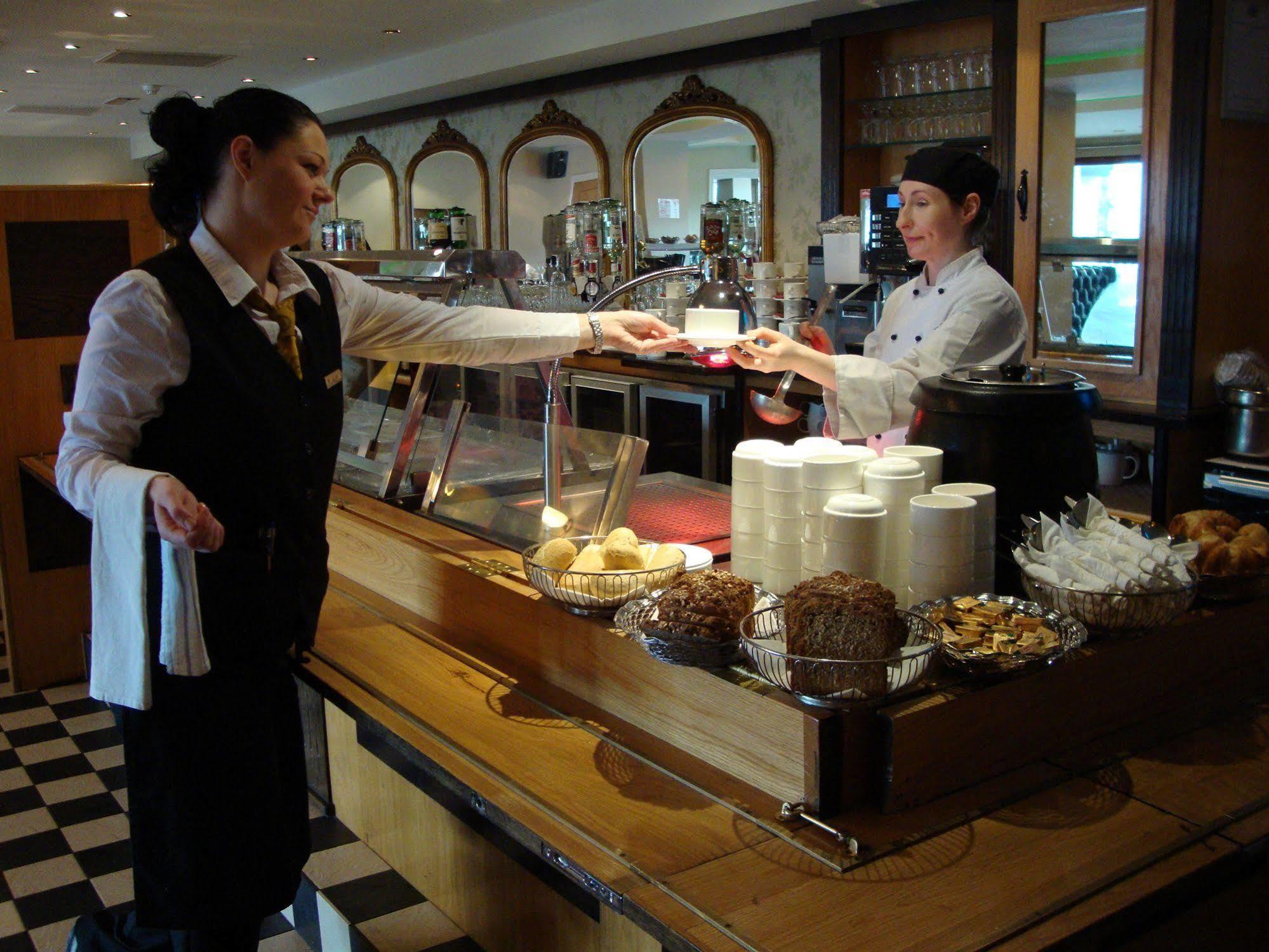 Ard Ri House Hotel Tuam Esterno foto