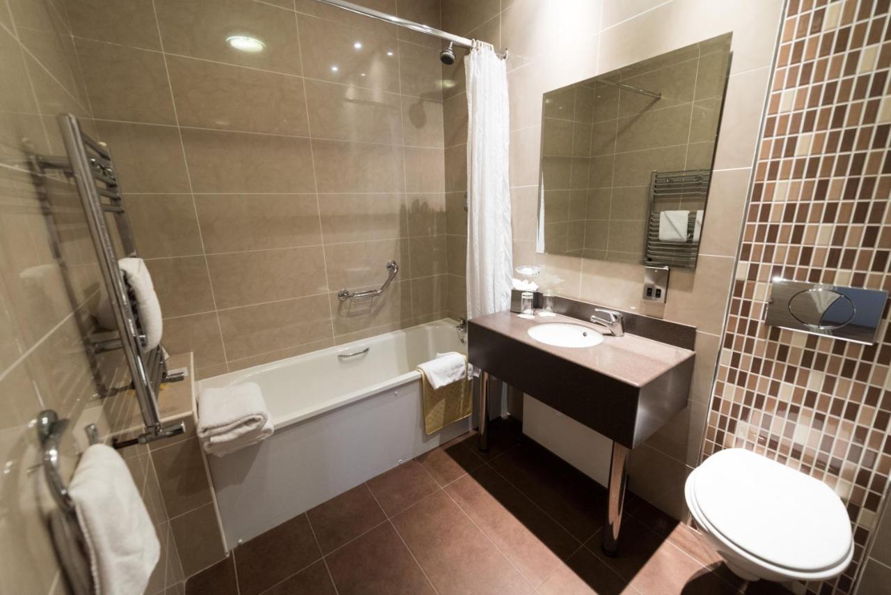 Ard Ri House Hotel Tuam Esterno foto